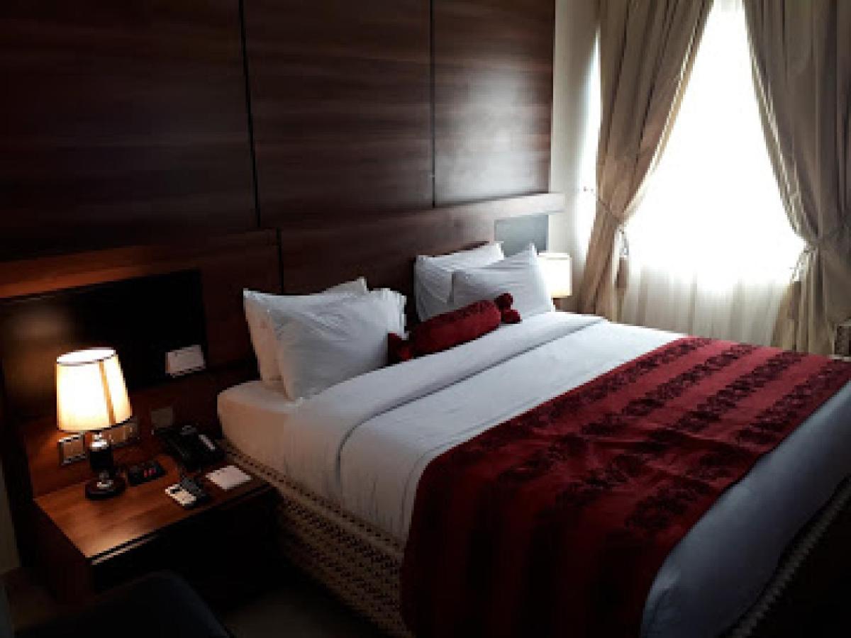 Room In Lodge - Best Western Plus-Ibadan Exteriér fotografie